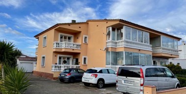 Image nice-apartment-on-the-ground-floor-of-50m2-close-to-the-page-of-empuriabrava