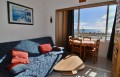 pleasant-studio-cabin-with-sea-view-and-at-50m-from-the-beach-of-empuriabrava-costa-brava