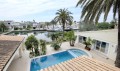 magnificent-villa-located-on-the-wide-canal-4-bedrooms-heated-pool-and-jacuzzi-14m-mooring-empuriabrava