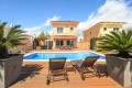 beautiful-modern-villa-2009-wide-canal-south-facing-4-bedrooms-3-bathrooms-125m-mooring-pool-garage