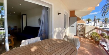 Image spacious-apartment-at-the-main-port-3-double-bedrooms-5min-walk-from-the-beach-and-restaurants-empuriabrava